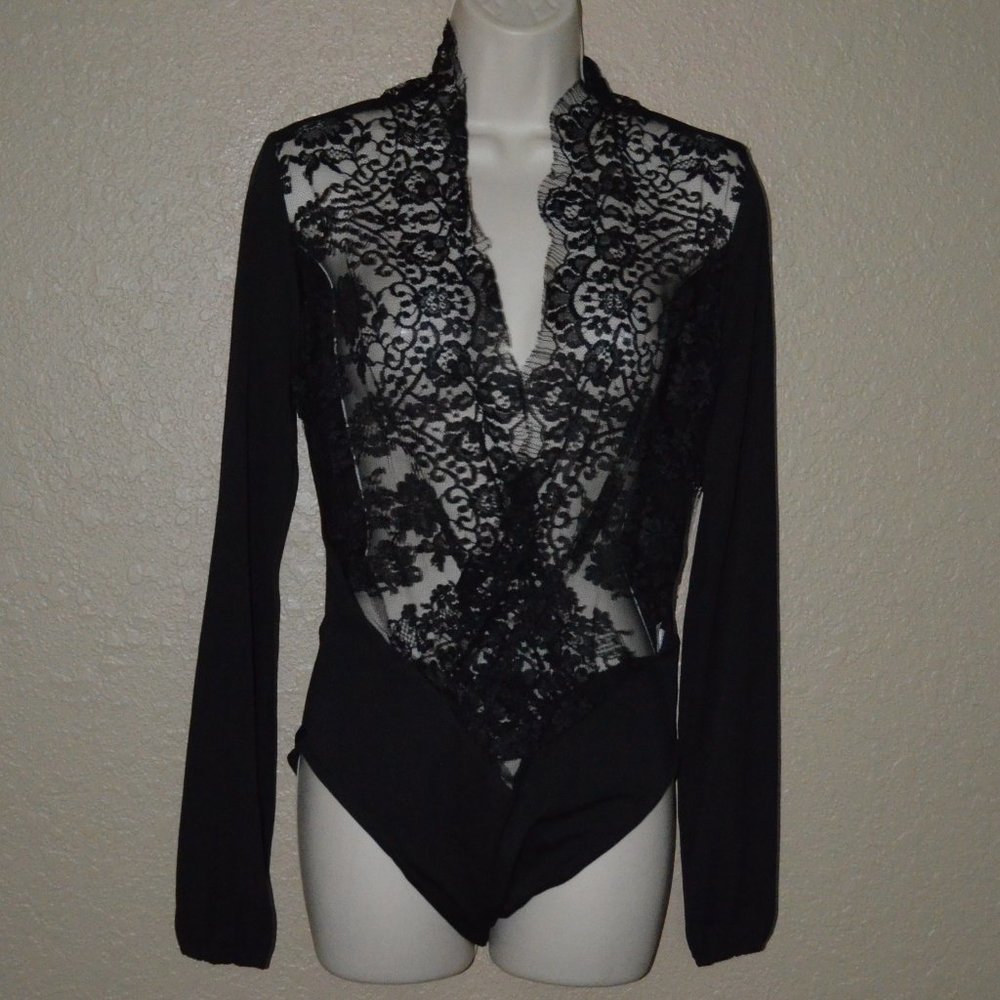 Sz S Vanita Rosa Black Lace Front Long Sleeve Body Suit